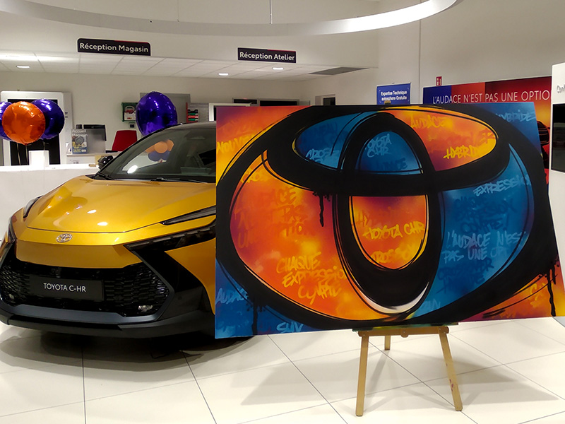 live-painting logo Toyota